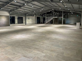 Hauptbild Top-Lage in Enger: Exklusive Gewerbefläche für Verkauf & Ausstellung mit Parkplätzen